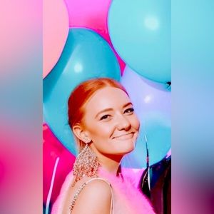 Meet your Posher, Alexx